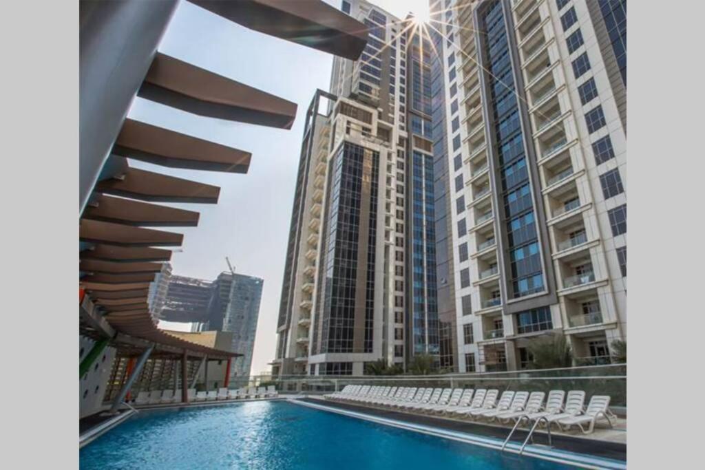 Higuests - Roomy Apt With Infinity Pool Close To Burj Khalifa Dubai Exterior photo